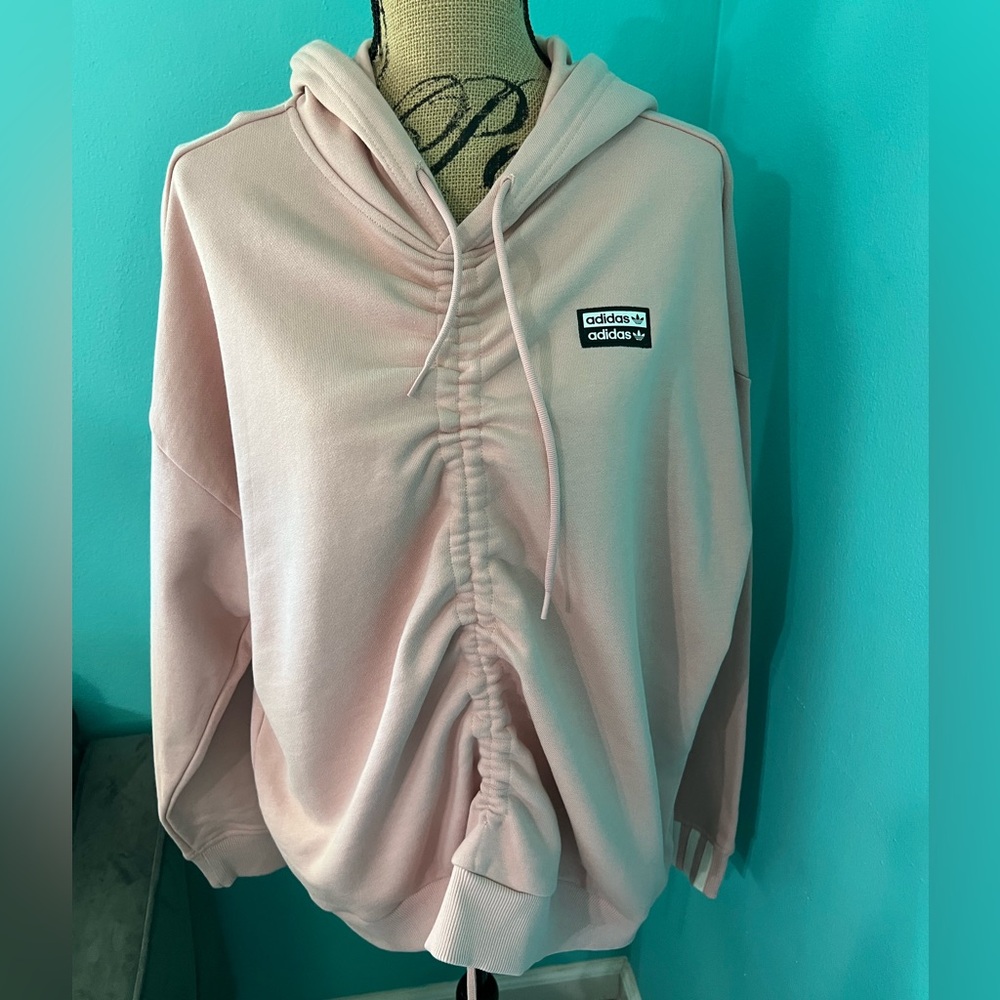 #99 EUC Women’s adidas Pullover Rouched Front Hoodie Size Large
